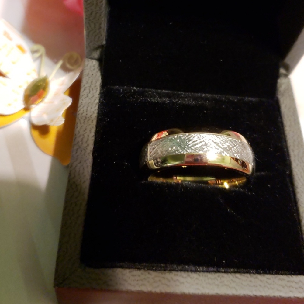 *FINAL PRICE* Tungsten Wedding Band Size 9